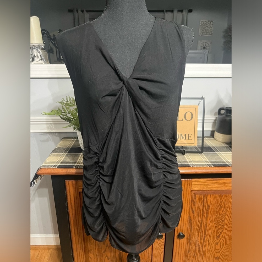 INC International Concepts, Beautiful Women’s Top EUC